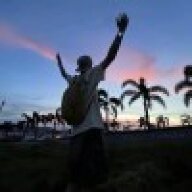 雨天不要穿白鞋